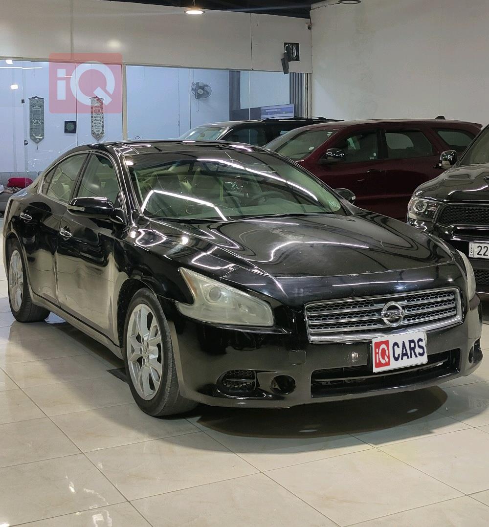 نيسان ماكسيما